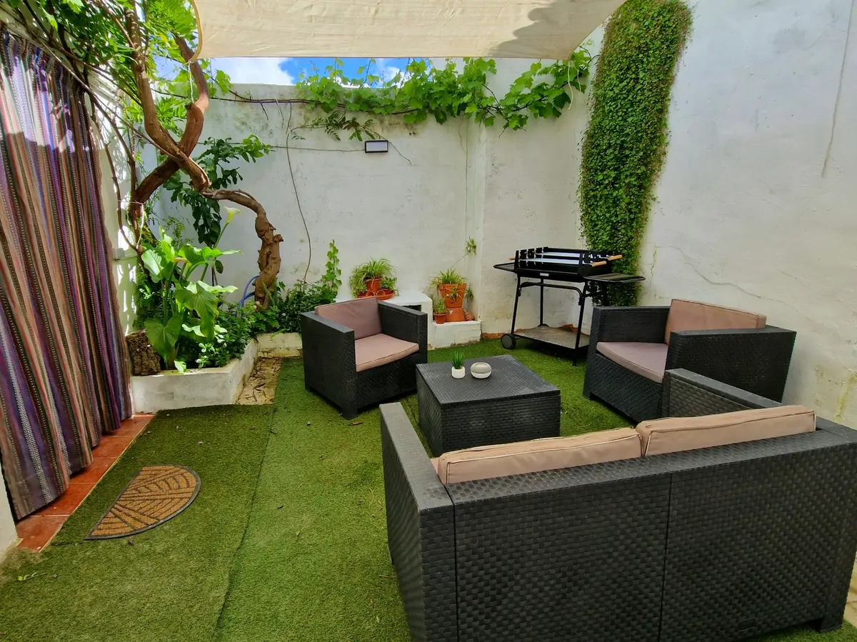 Casa Taramas: Außenterrasse und natürliche Umgebung in Jimera de Líbar, Málaga